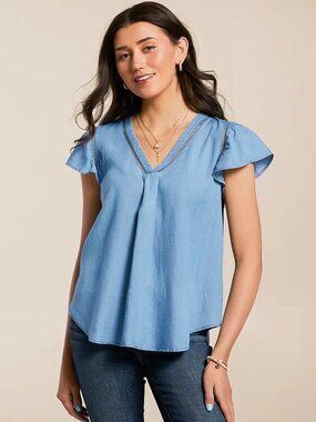 BKE Blue Flutter Sleeve V-Neck Blouse | Soft Chambray Boho Coastal Top | Size M